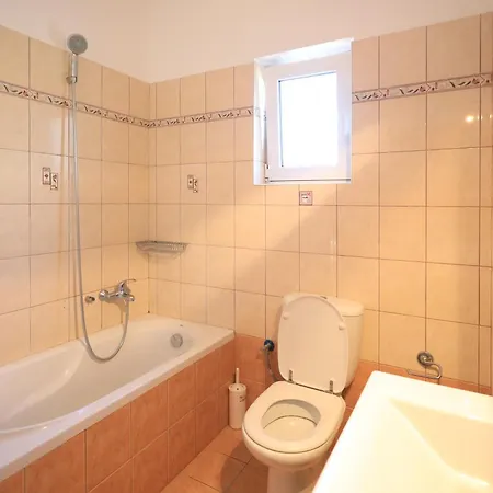 Bella Meliti * Ligia